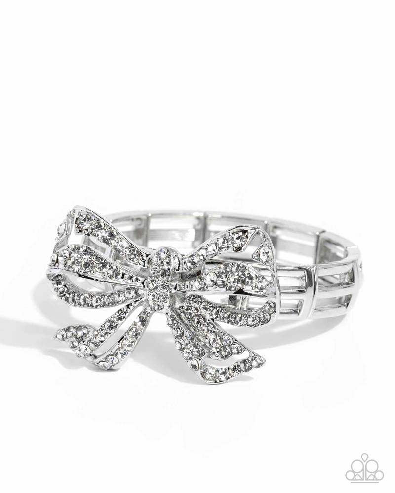its-all-a-bow-t-me-white-p9re-wtxx-599xx