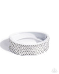 sprinkling-studs-white-p9se-wtxx-284xx