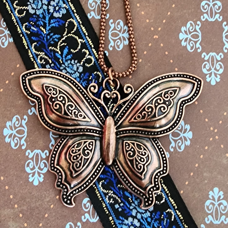 Paparazzi ~ Aerial Attraction - Copper Necklace