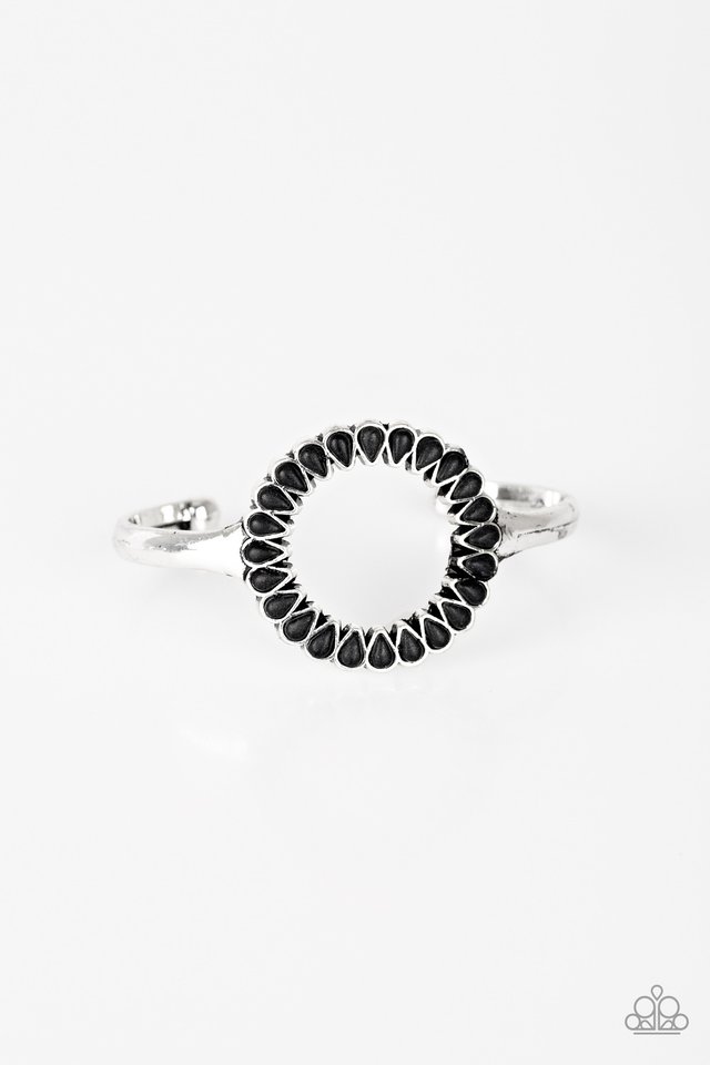 divinely-desert-black-p9se-bkxx-139xx