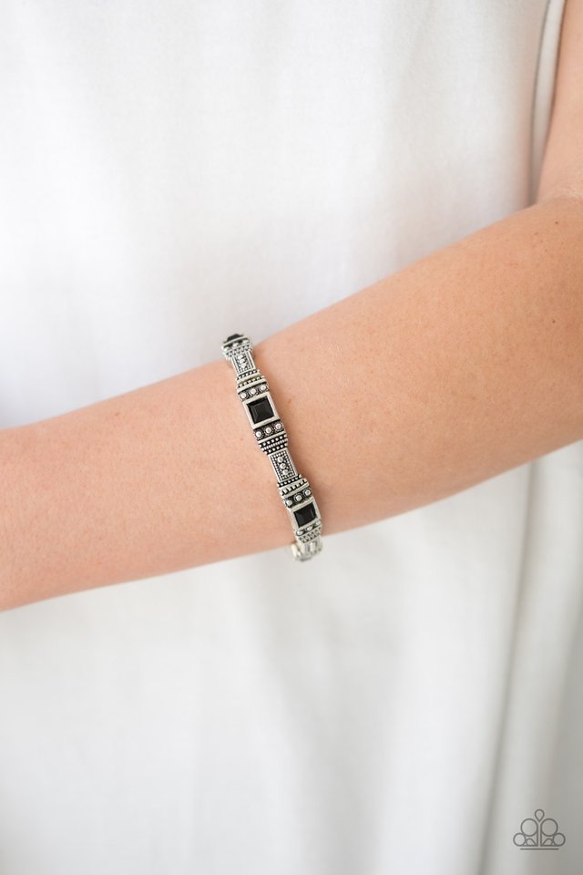 Paparazzi ~ Totally Traveler - Black Bracelet