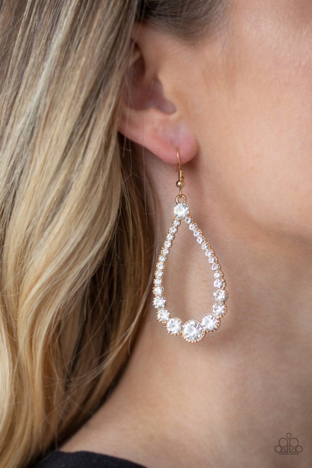 Paparazzi ~ Token Twinkle - Gold Earrings