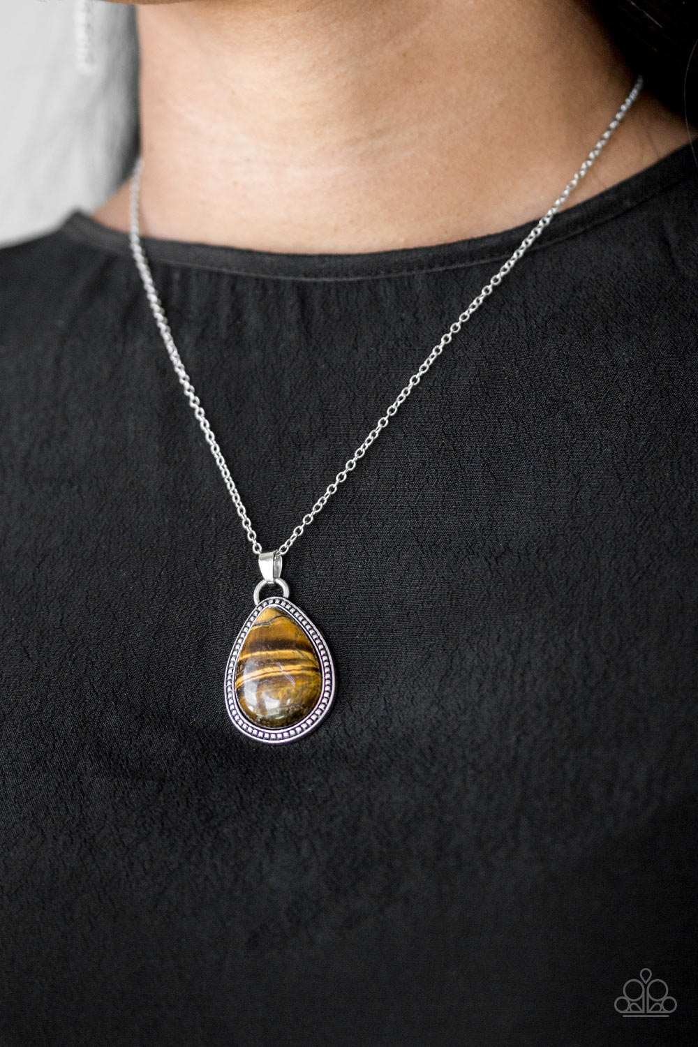 Paparazzi ~ On The Home FRONTIER - Brown Necklace