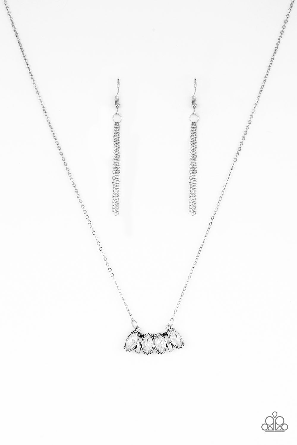 deco-decadence-white-p2da-wtxx-150xx