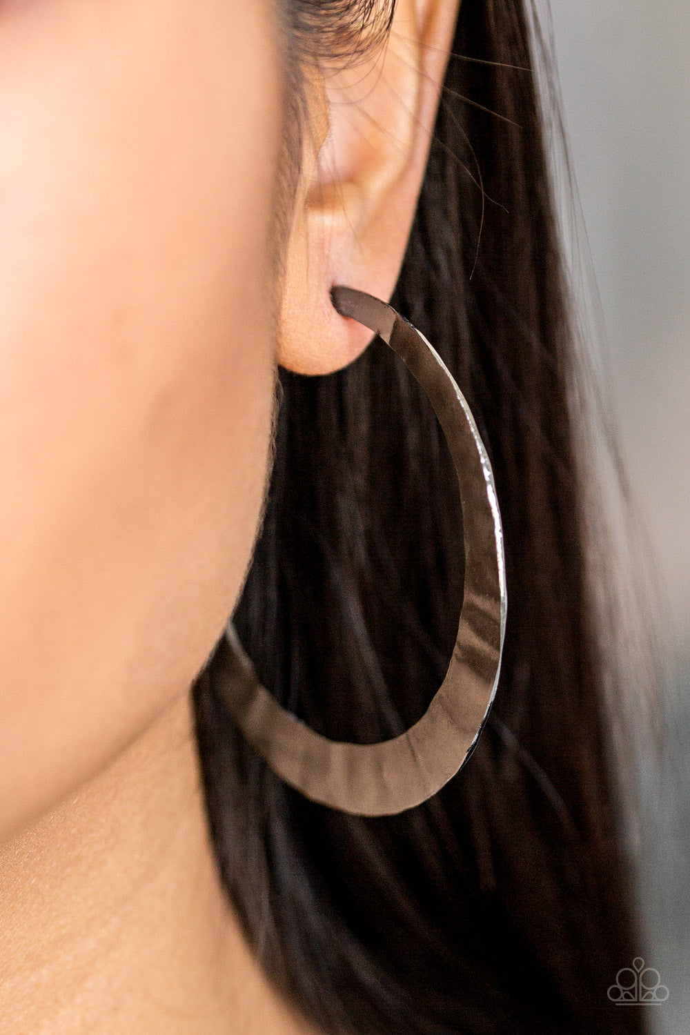 Paparazzi ~ Slayers Gonna Slay - Black Earrings