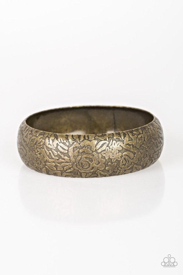garden-villa-brass-p9ba-brxx-027xx