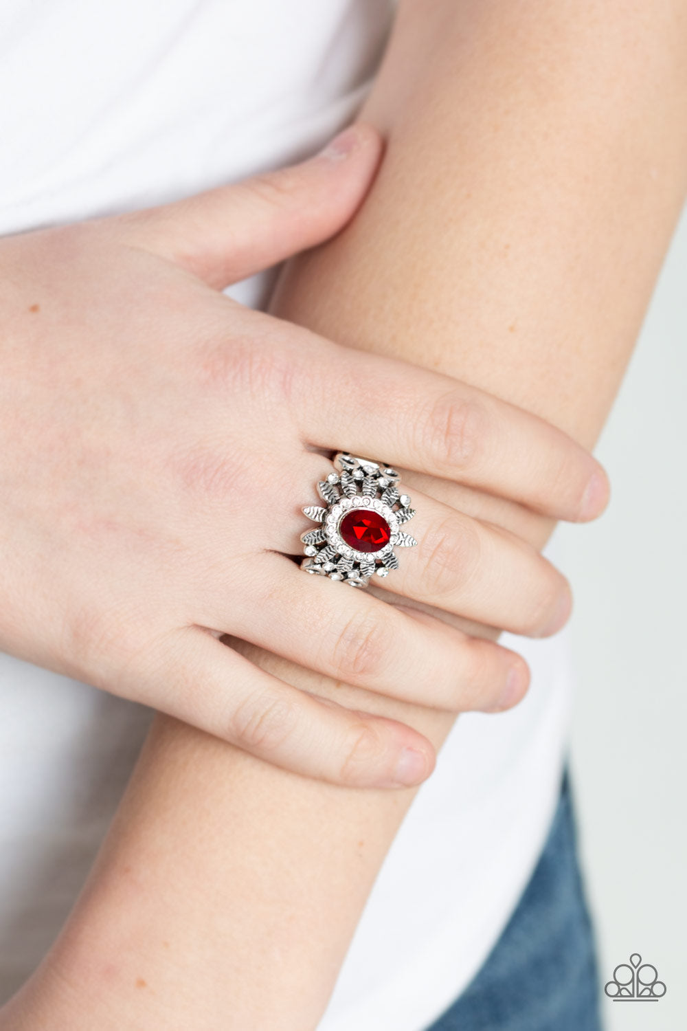 Paparazzi ~ Burn Bright - Red Ring