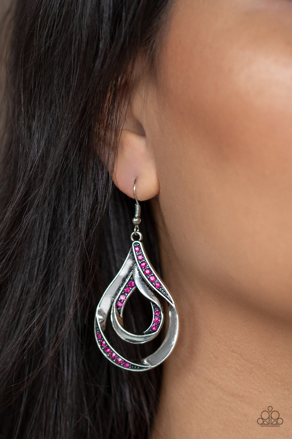 Paparazzi ~ Flavor Of The Fleek - Pink Earrings