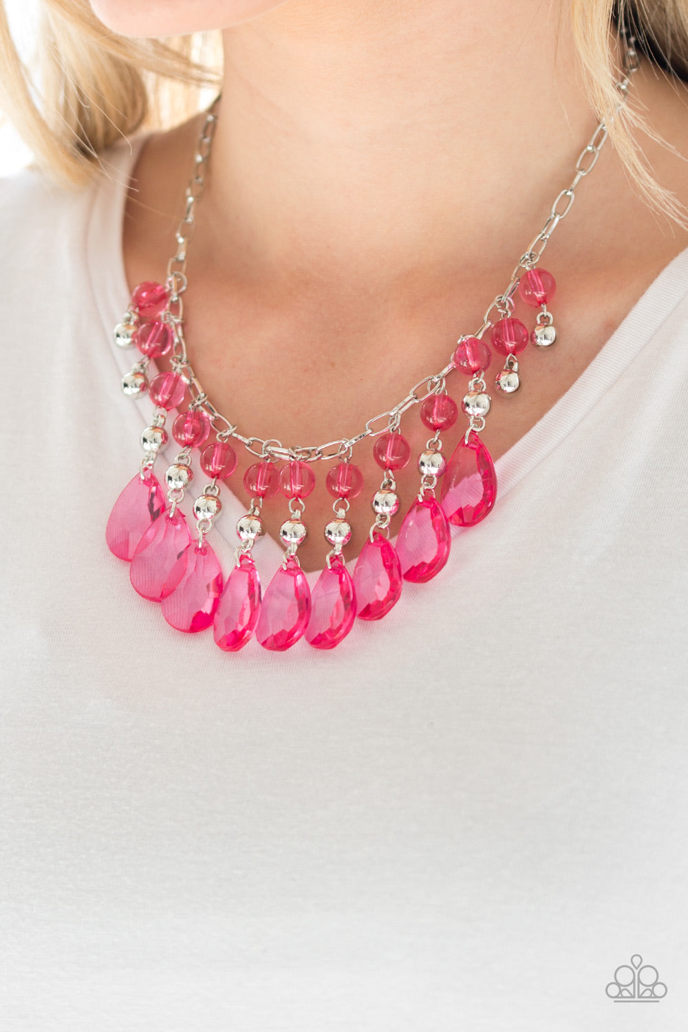 Paparazzi ~ Beauty School Drop Out - Pink Necklace
