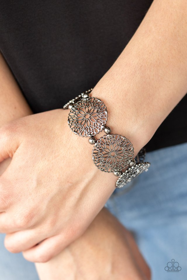 Paparazzi ~ A Good MANDALA Is Hard To Find - Black Bracelet