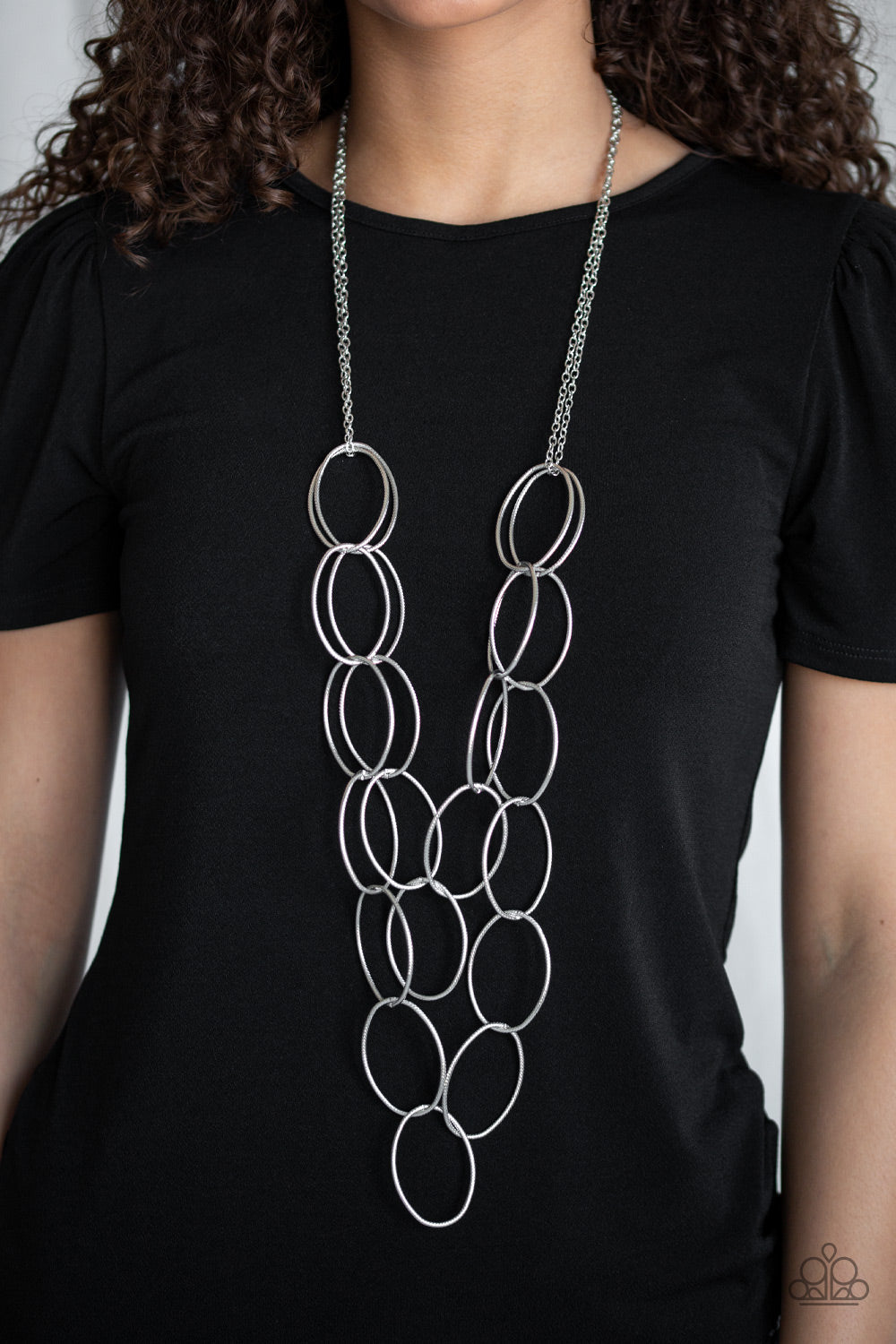 Paparazzi ~ Move On OVAL! - Silver Necklace