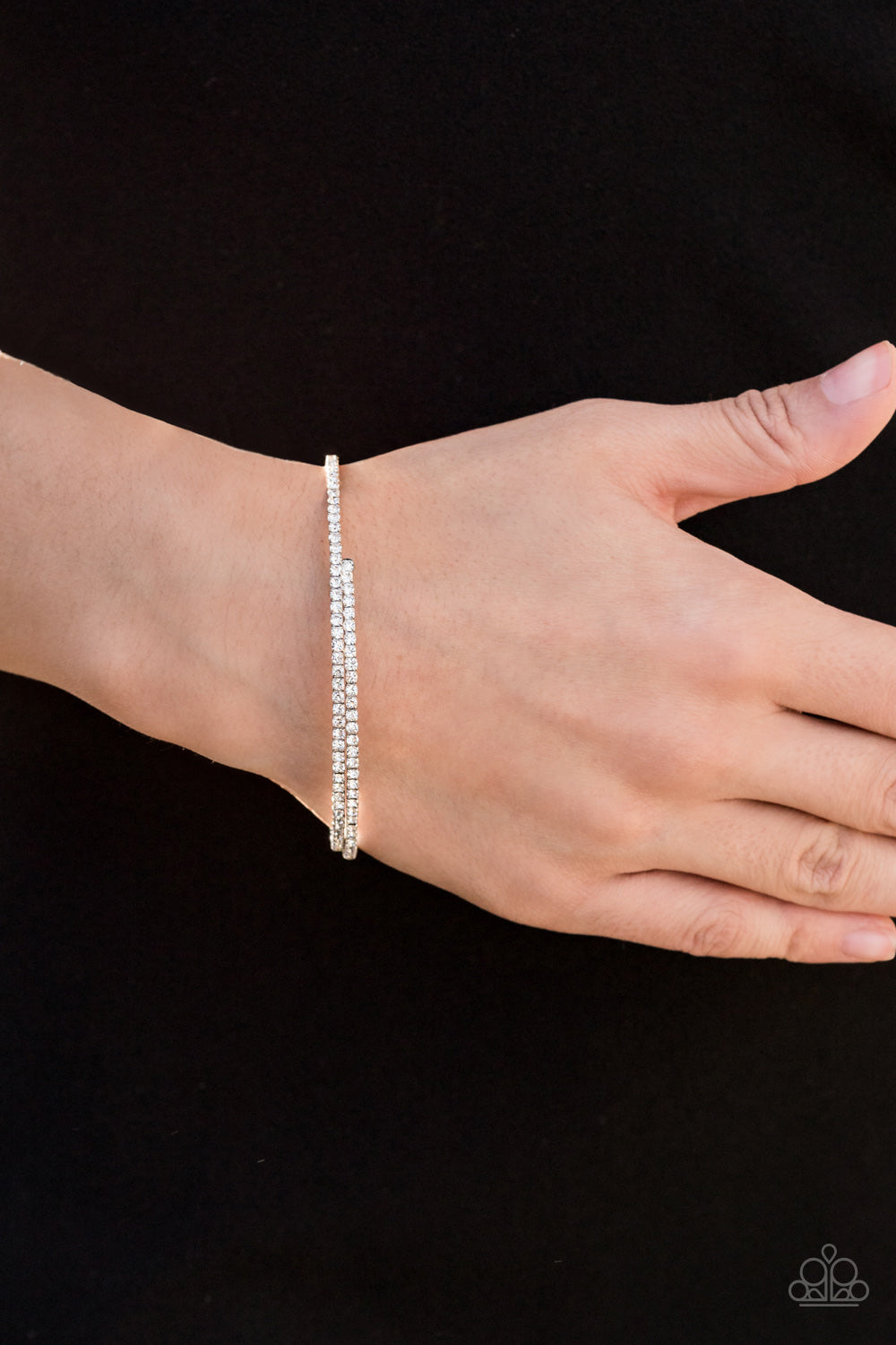 Paparazzi ~ Sleek Sparkle - White Bracelet