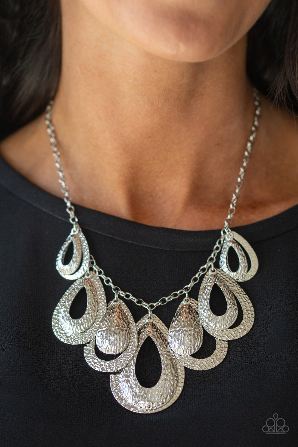 Paparazzi ~ Teardrop Tempest - Silver Necklace