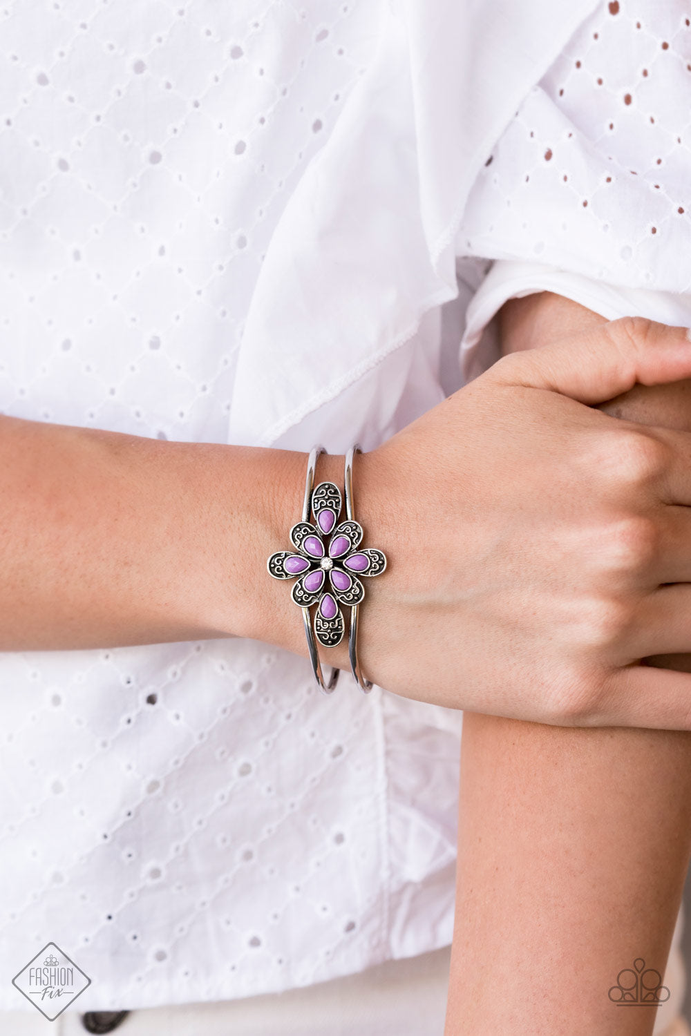 Paparazzi ~ Go With The FLORALS - Purple Bracelet