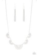 fanned-out-fashion-silver-p2da-svxx-214xx