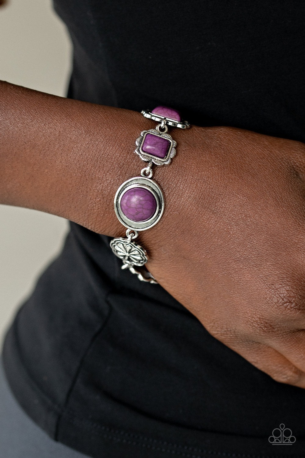 Paparazzi ~ Gorgeously Groundskeeper - Purple Bracelet