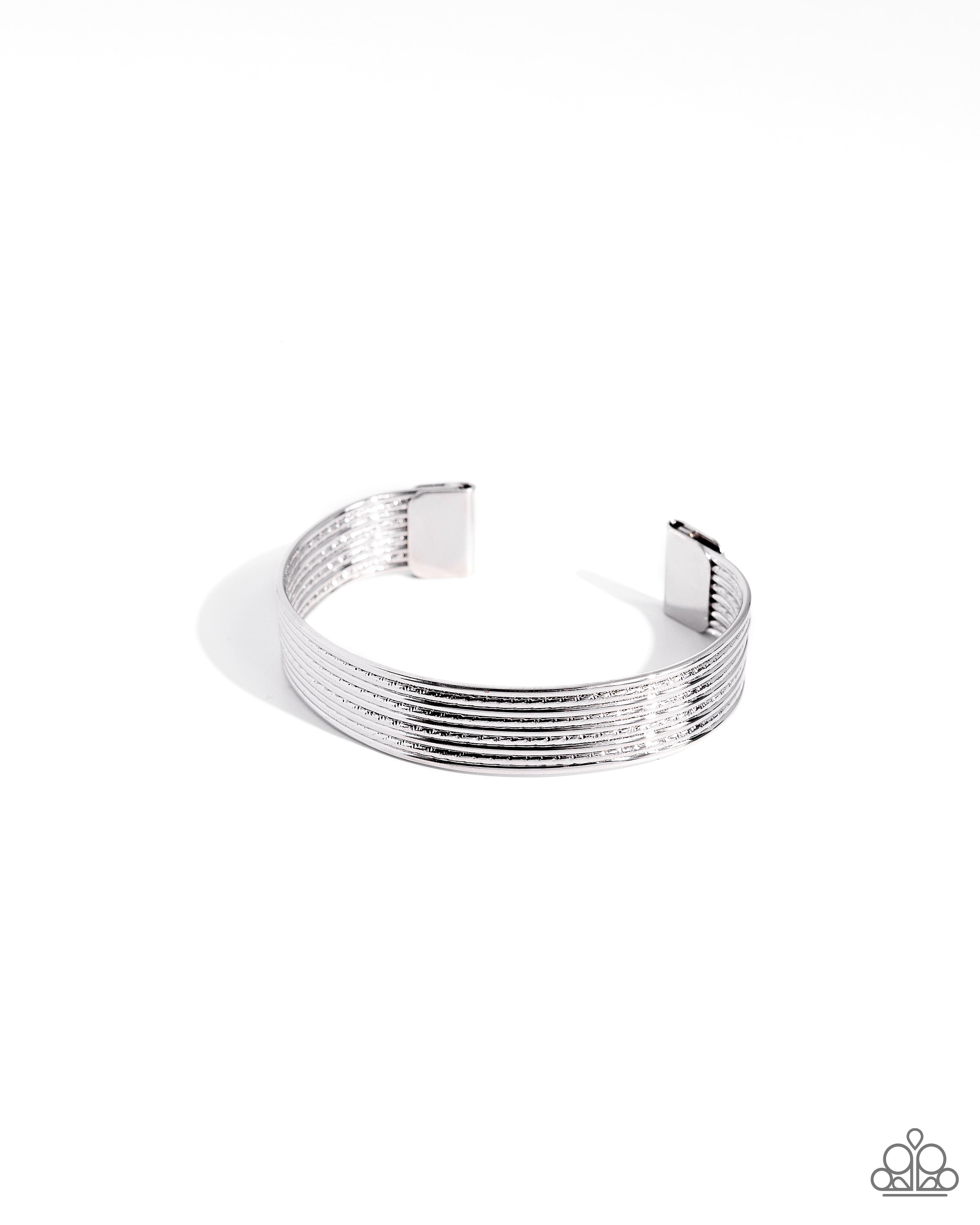 limitlessly-layered-silver-p9ba-svxx-144xx
