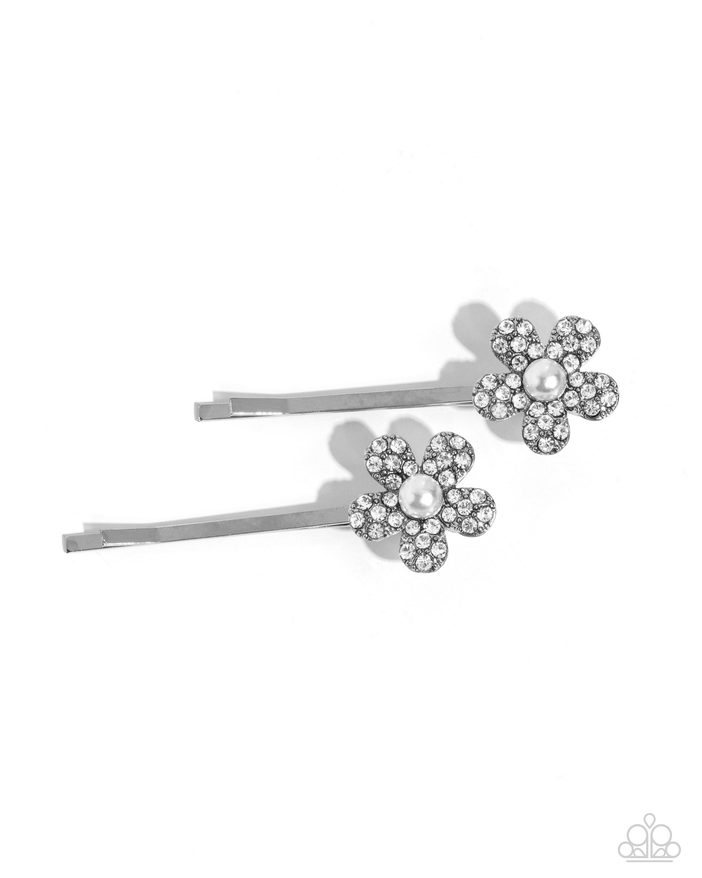 playfully-perennial-white-p7ss-wtxx-136xx