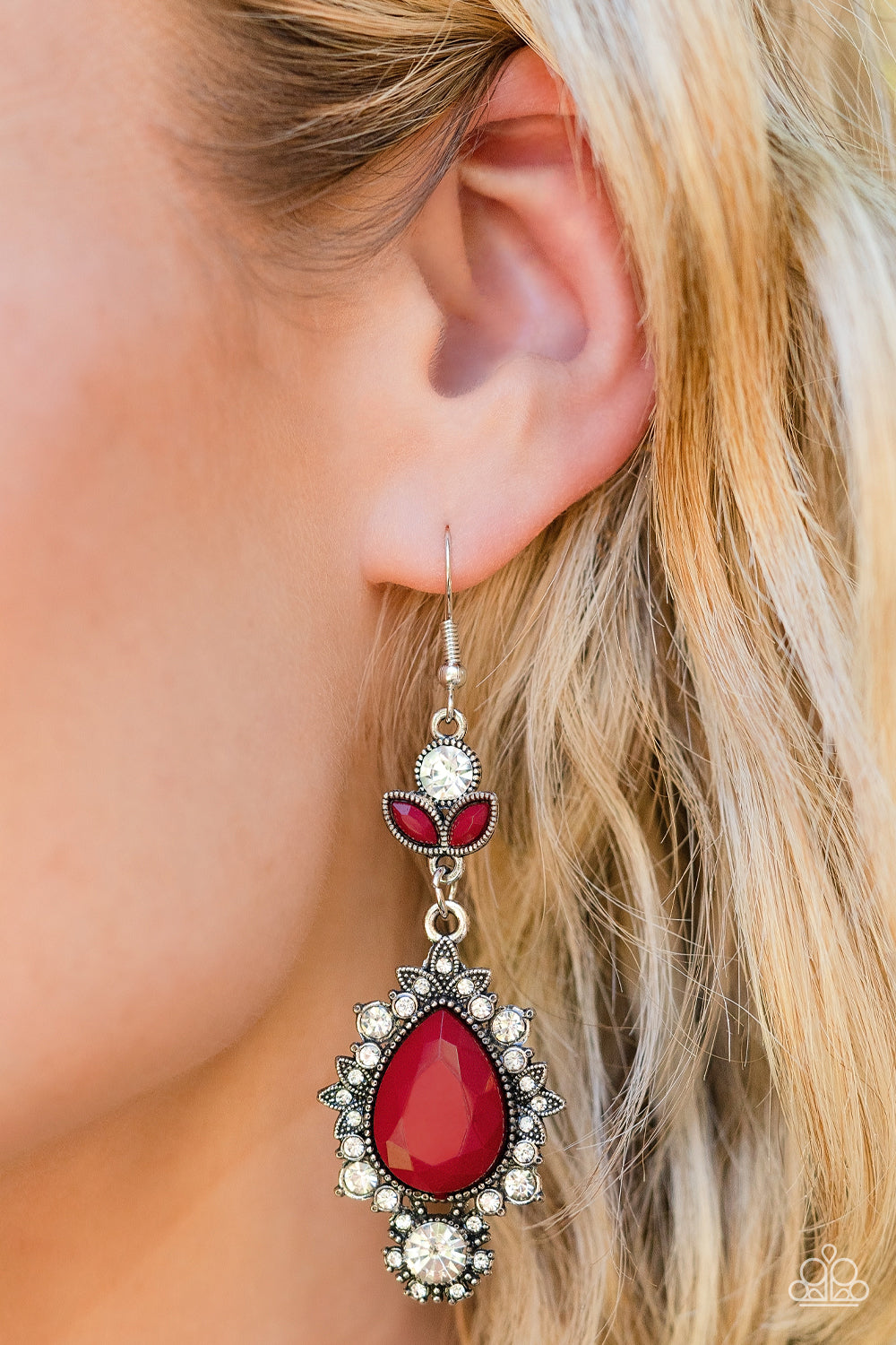 Paparazzi ~ SELFIE-Esteem - Red Earrings