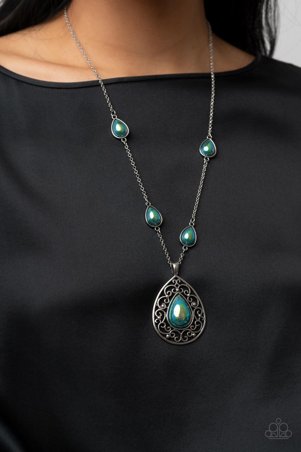 Paparazzi ~ Magical Masquerade - Green Necklace