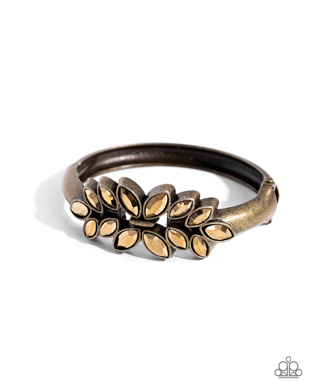 glamorously-garnished-brass-p9re-brxx-111xx