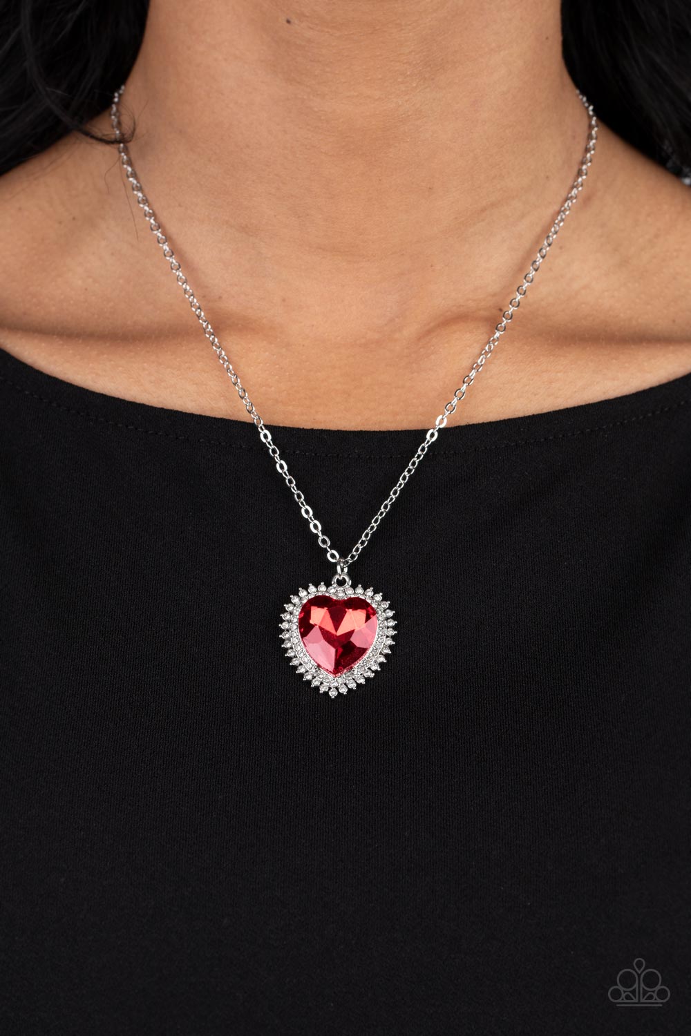 sweethearts-stroll-red-p2re-rdxx-253xx