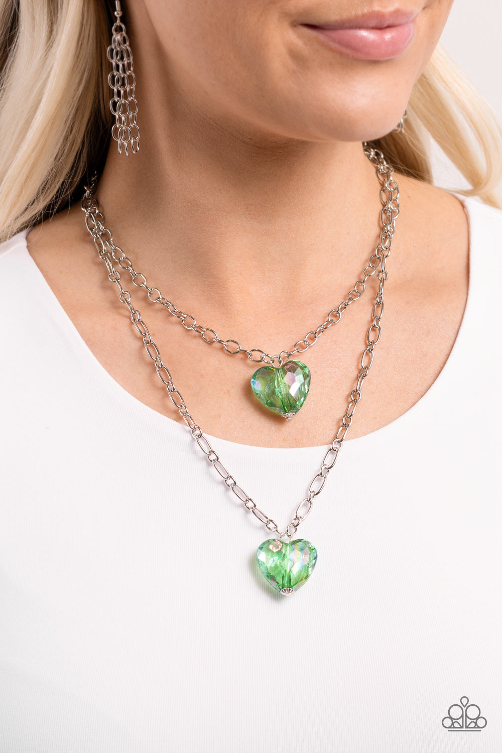 layered-love-green-p2wh-grxx-398xx