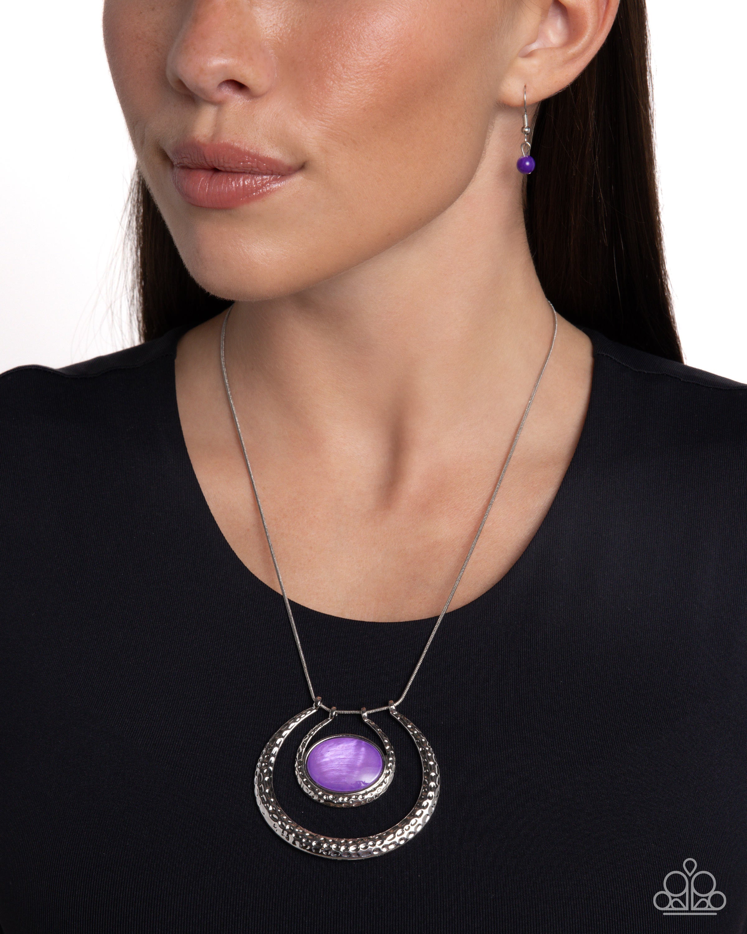 if-the-horseshoe-fits-purple-p2re-prxx-318xx