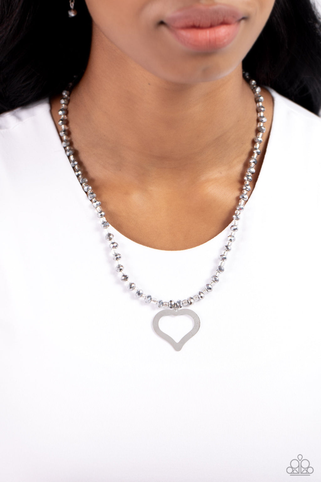 faceted-factor-silver-p2se-svxx-179xx