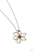 flowering-fame-brass-p2wh-brxx-178xx