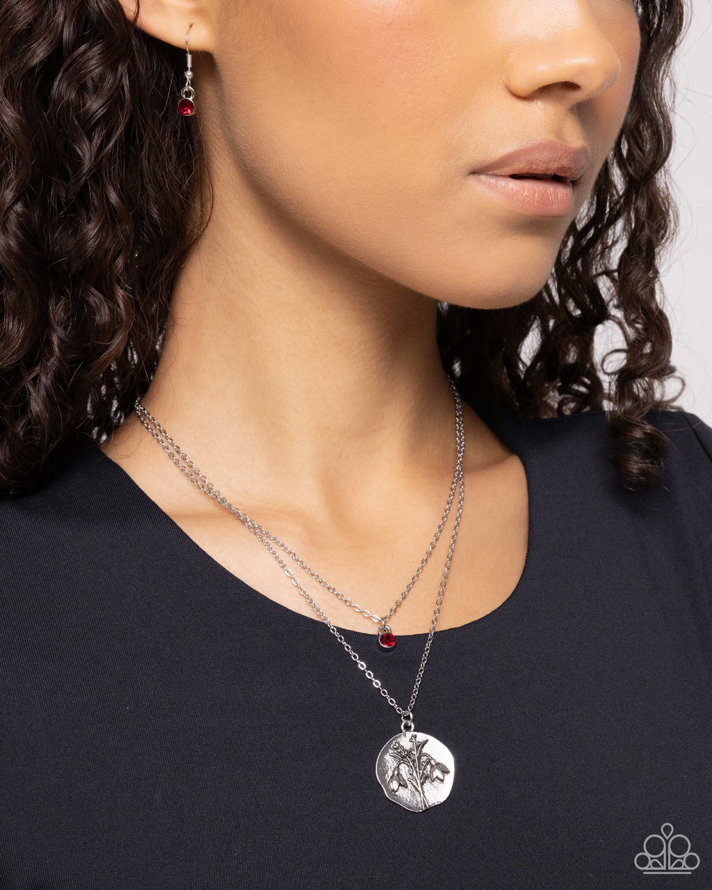 birthstone-beauty-red-p2wh-rdxx-342tv