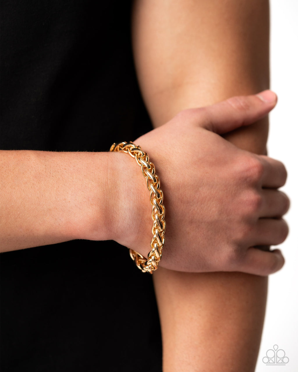 effortlessly-edgy-gold-p9mn-urgd-053xx