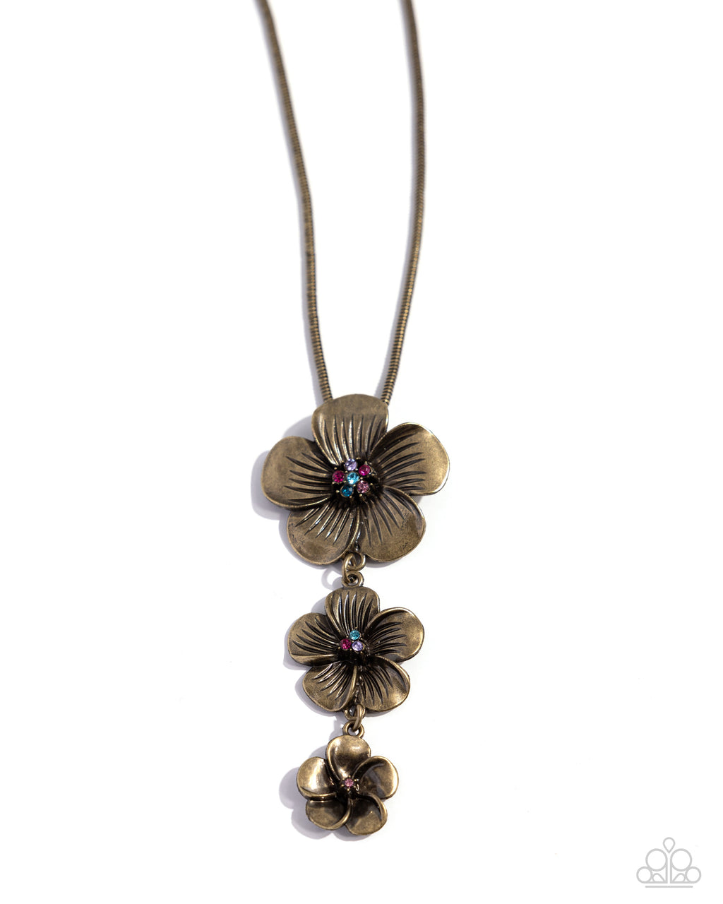 wallflower-whimsy-brass-p2st-brxx-131xx