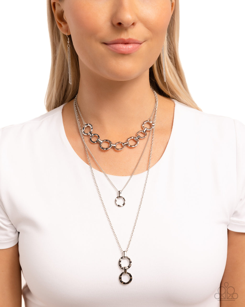 dotted-demeanor-silver-p2ed-svxx-245xx