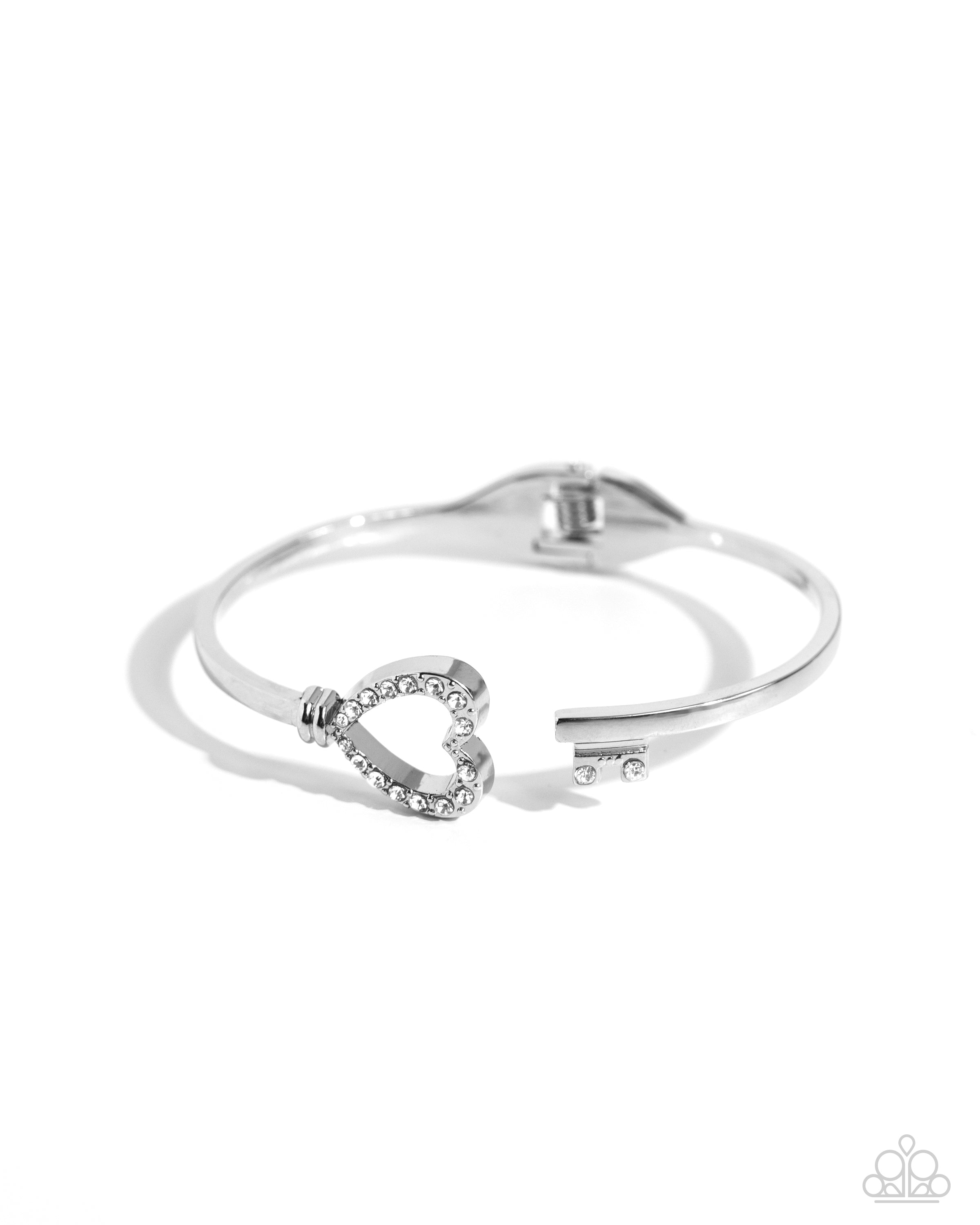 the-key-to-romance-white-p9re-wtxx-605xx