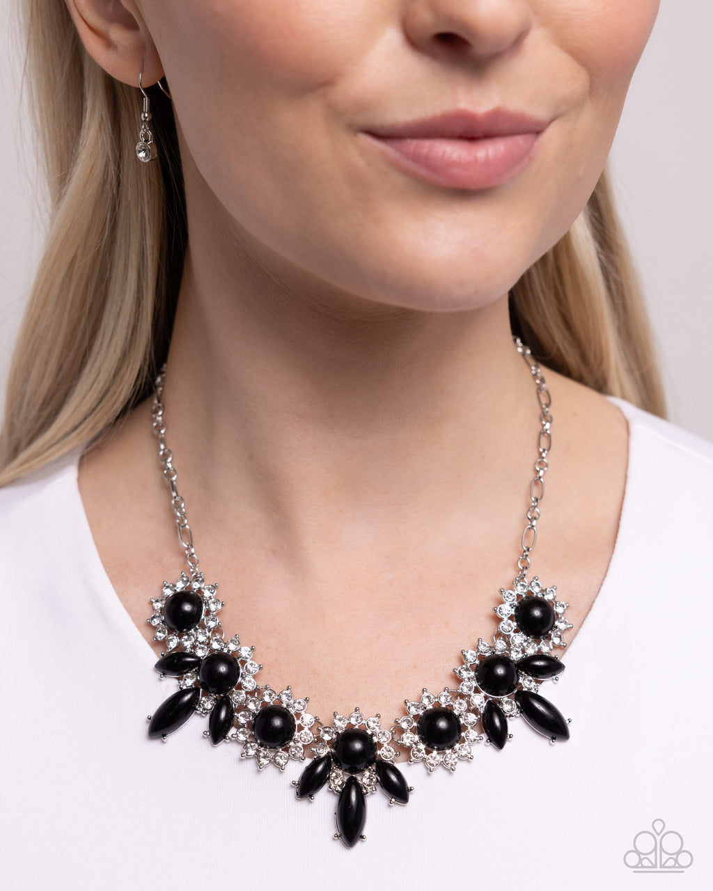 flair-for-the-feminine-black-p2st-bkxx-240xx
