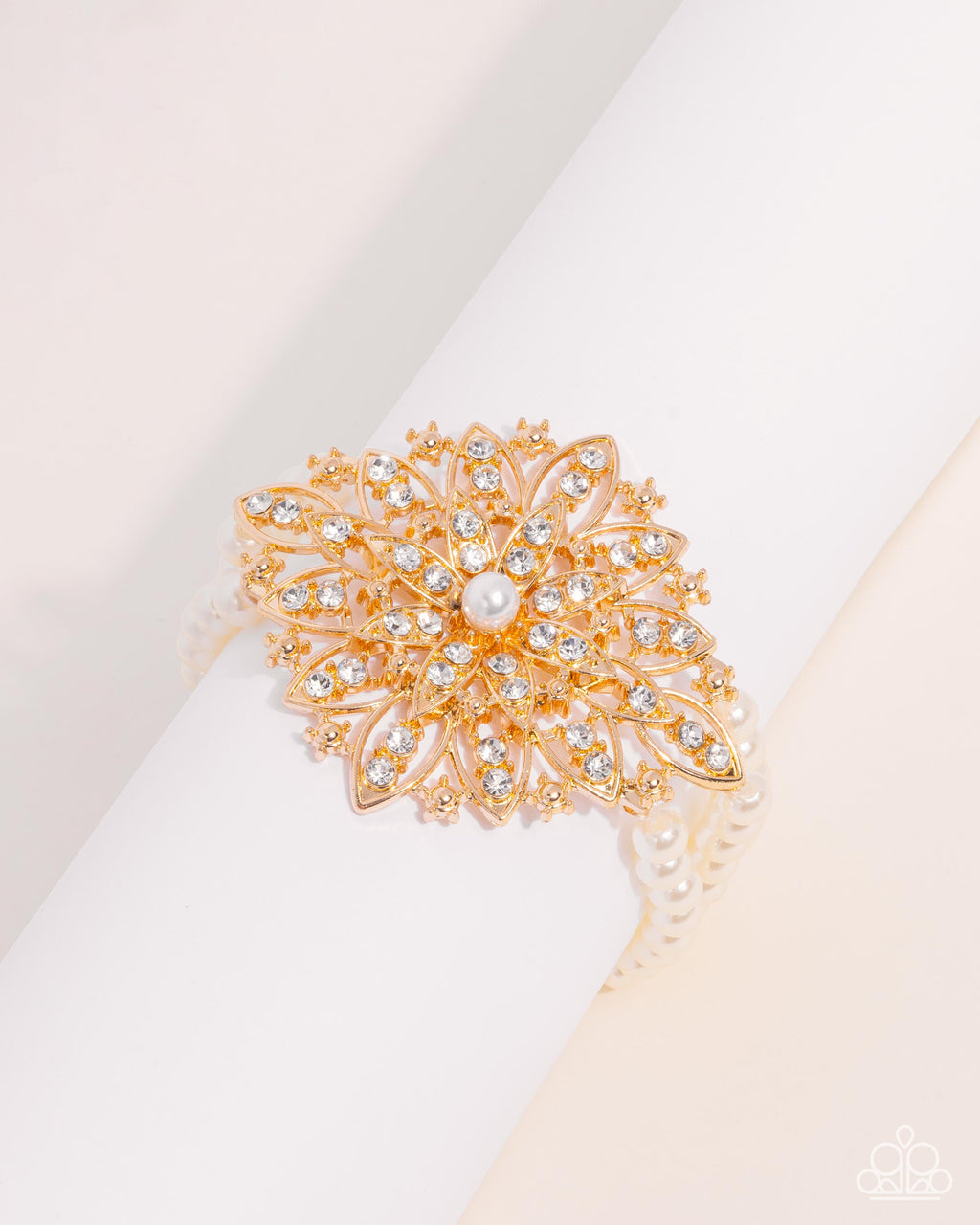 flattering-floral-gold-p9st-gdxx-078xx