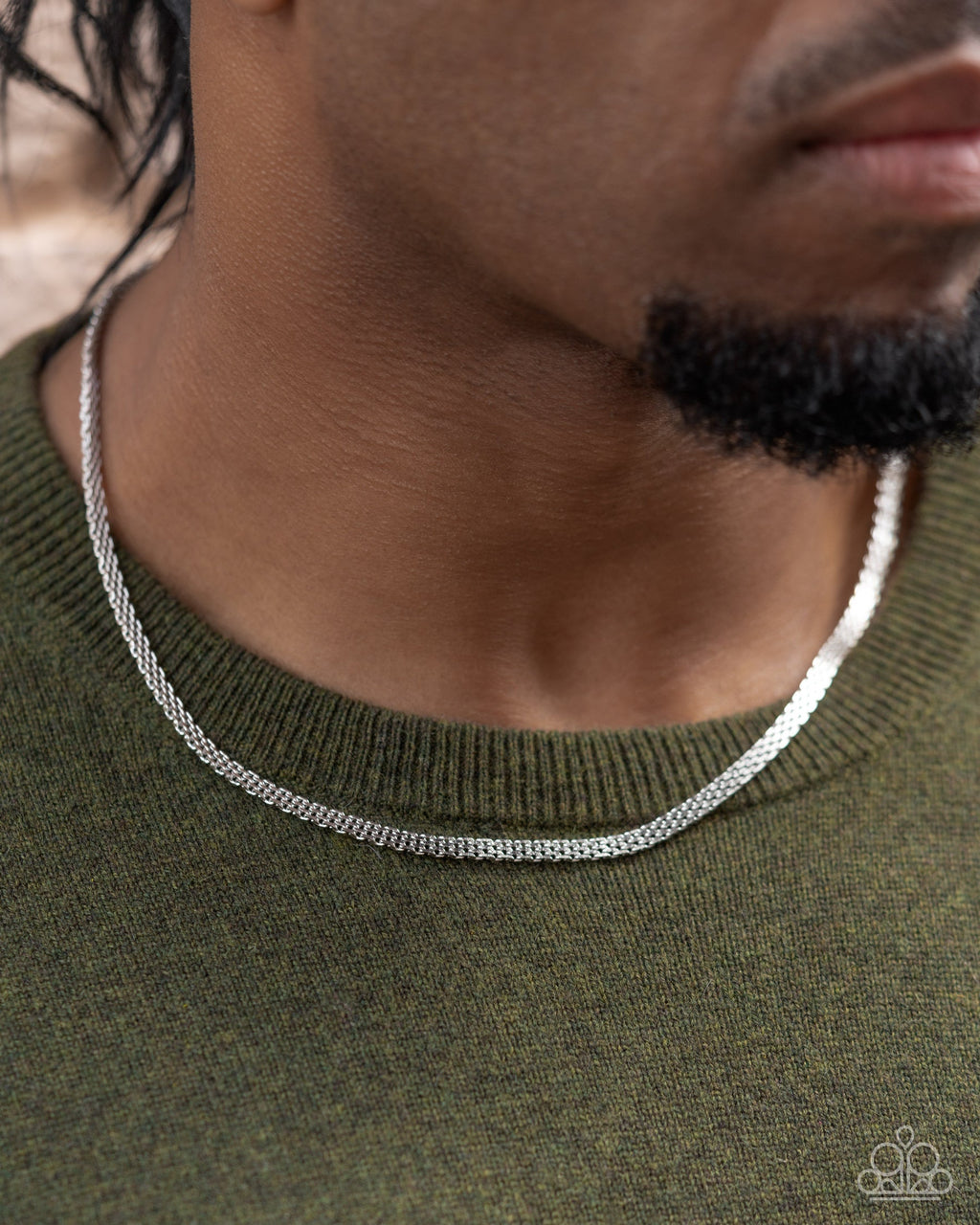 chained-character-silver-p2mn-ursv-085xx