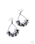 courageous-chandelier-black-p5st-bkxx-081xx
