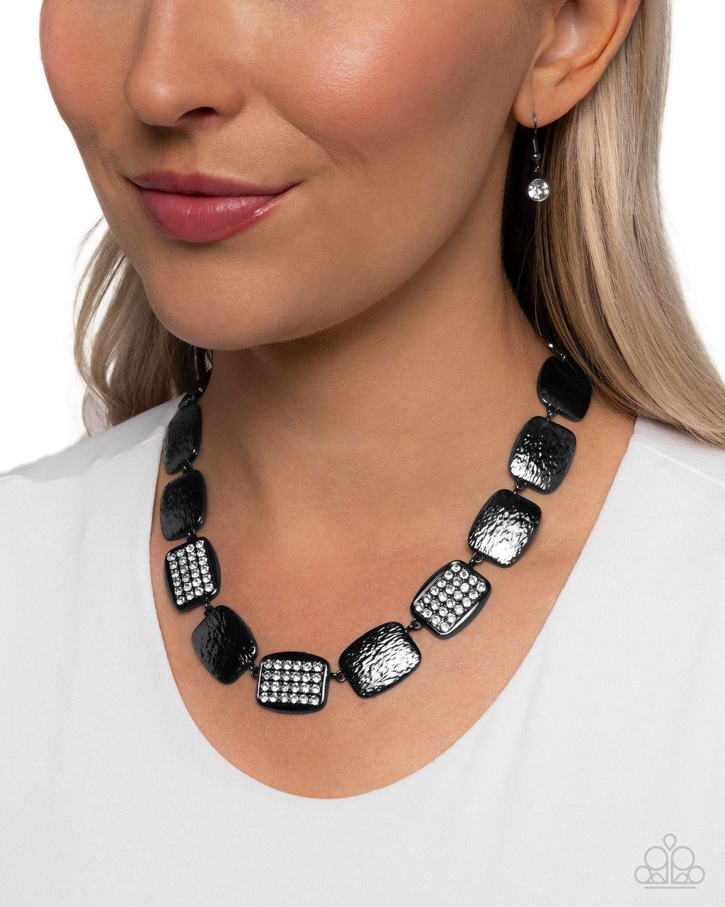brilliant-belonging-black-p2re-bkxx-502xx