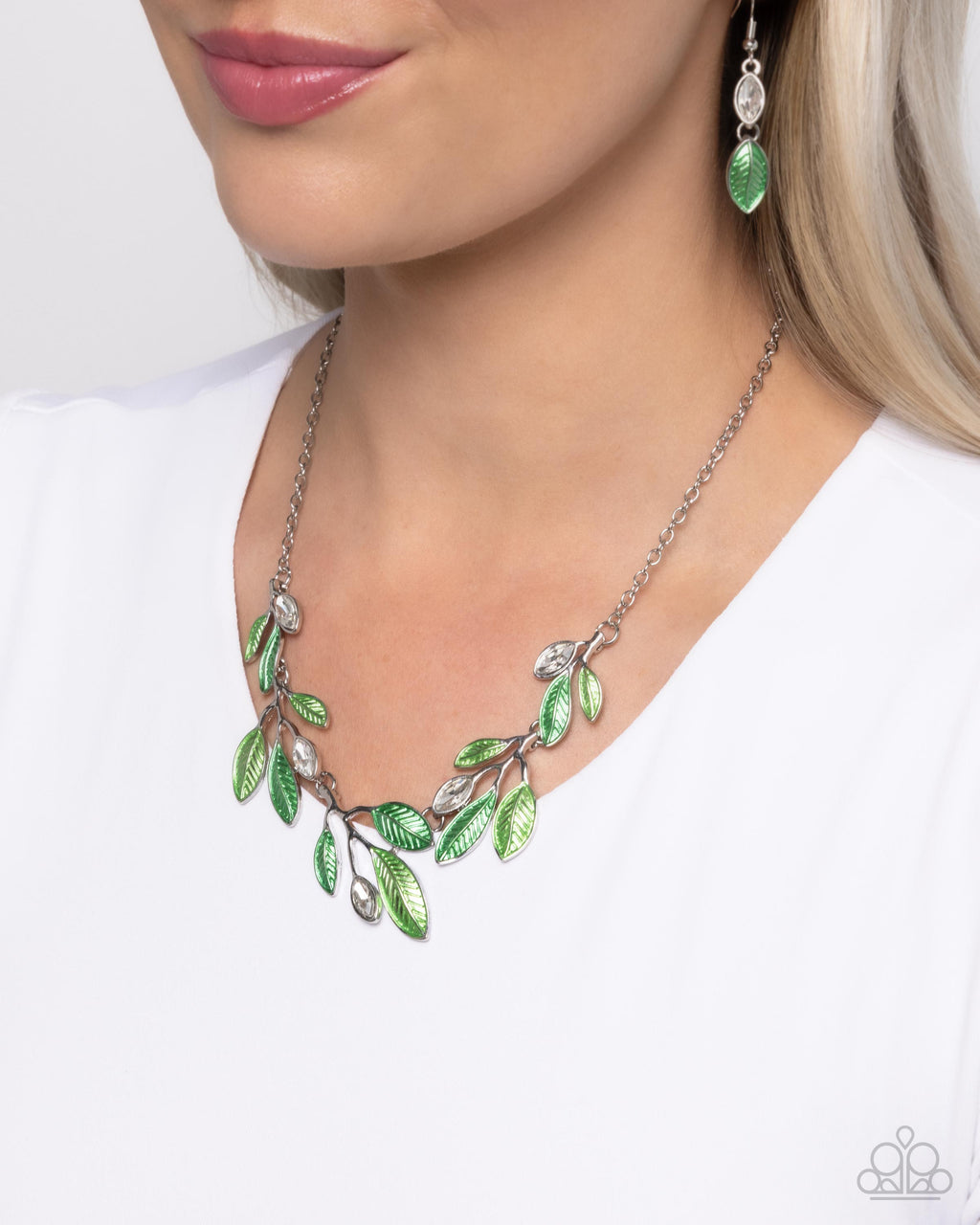 lyrical-leaves-green-p2re-grxx-296xx