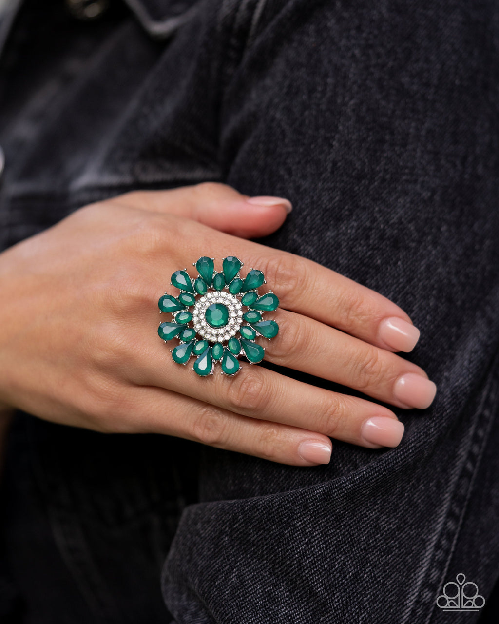 steady-shimmer-green-p4st-grxx-028xx