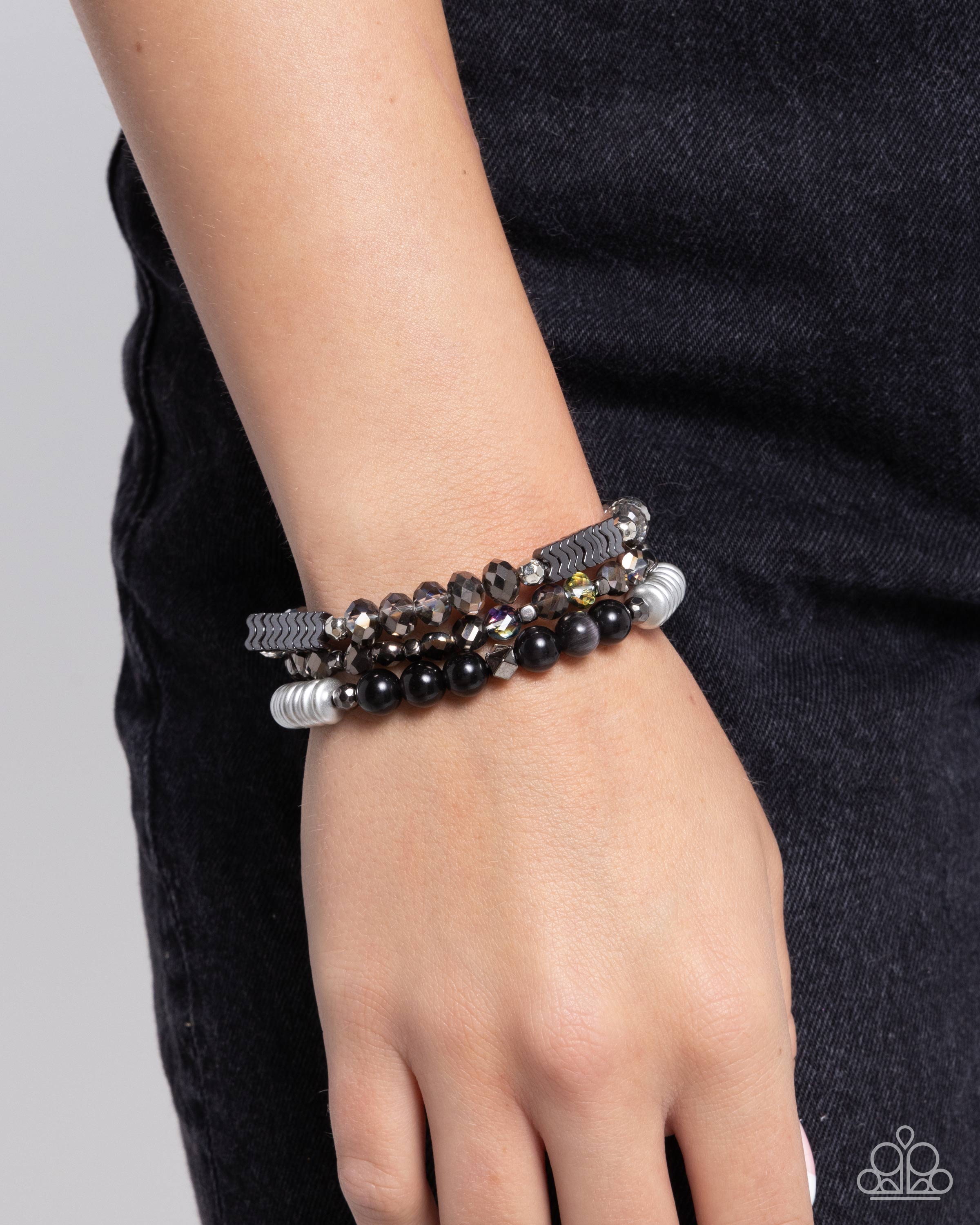 attention-seeker-black-p9re-bkxx-399xx