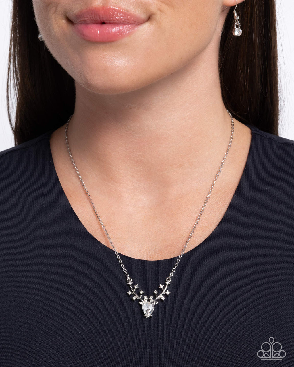 sacred-stag-white-p2re-wtxx-715xx