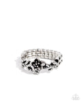 kind-gesture-silver-p4da-svxx-139xx