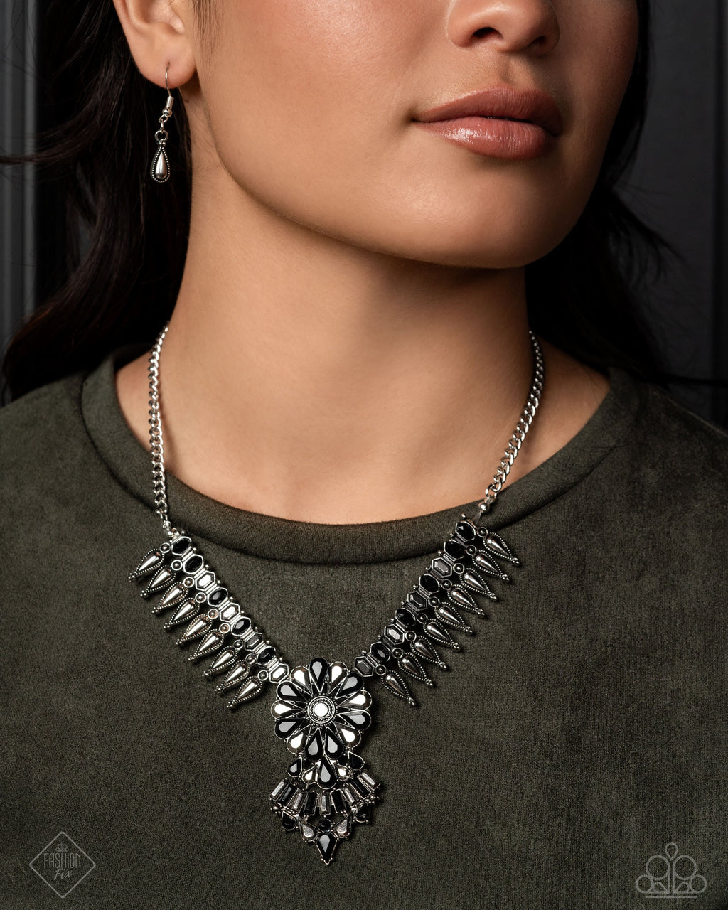 fairest-of-the-festival-black-p2st-bkxx-258fp