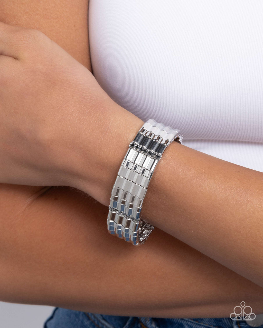 glistening-getaway-silver-p9ed-svxx-154xx