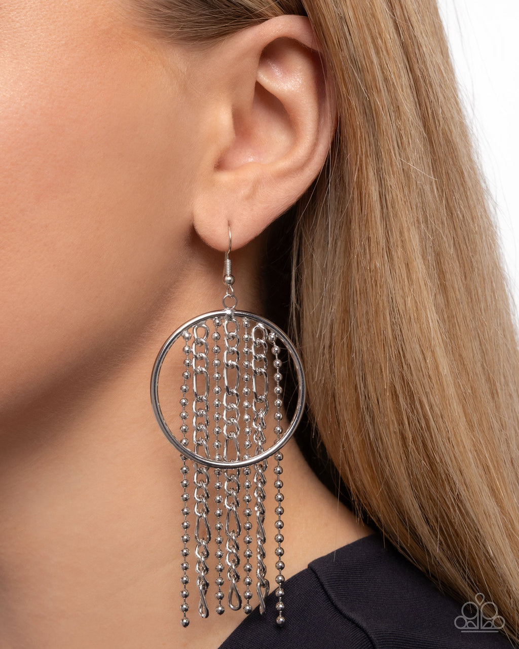 laborious-lure-silver-p5ed-svxx-182xx