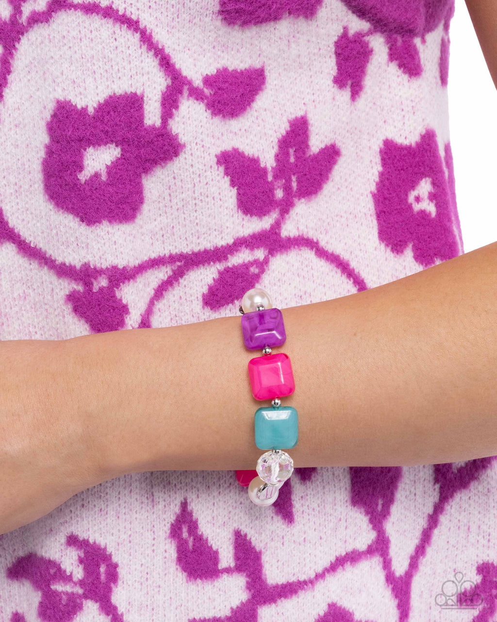 continuous-cubes-complete-look-bb-pk-kd