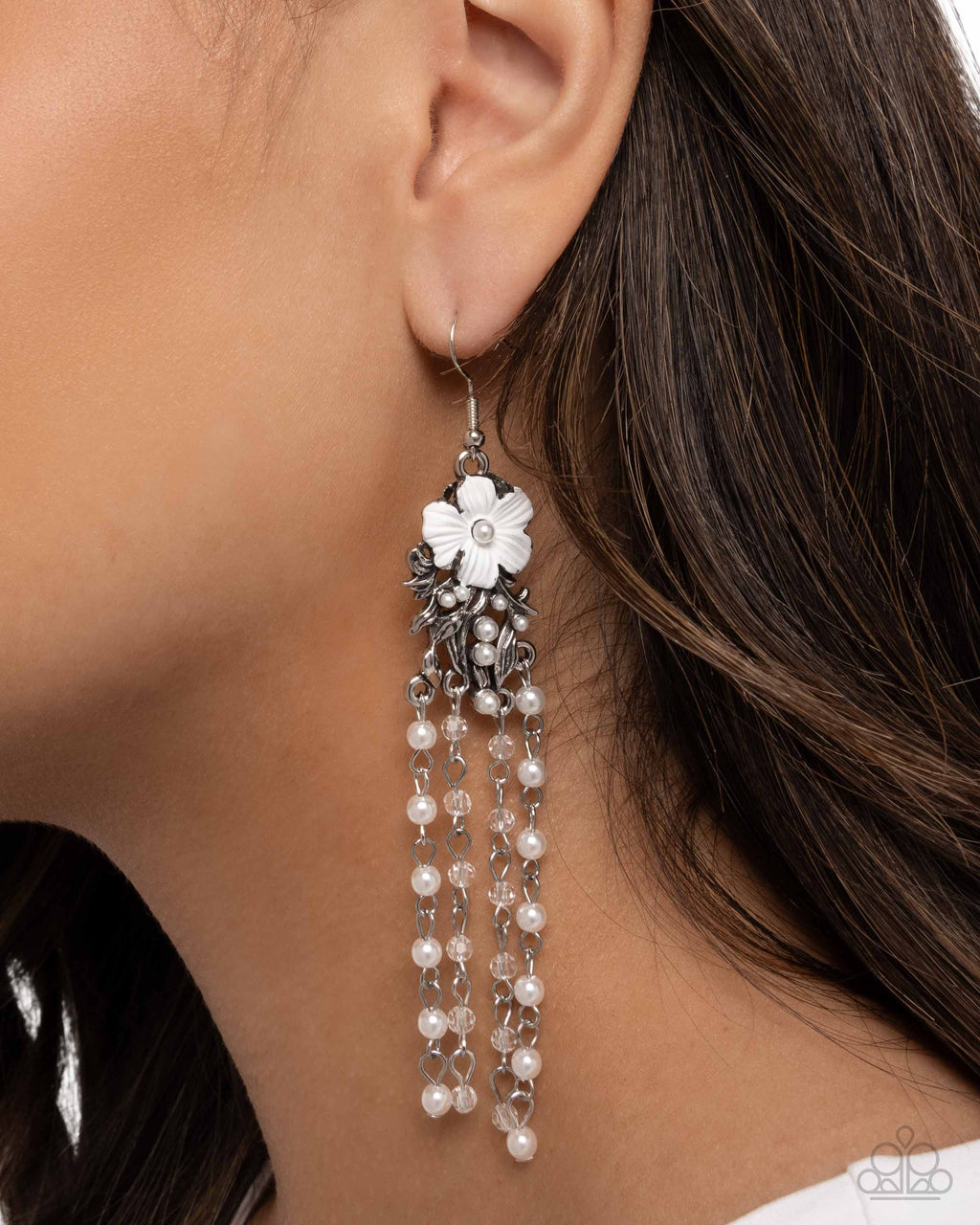 flawless-floral-white-p5re-wtxx-660xx